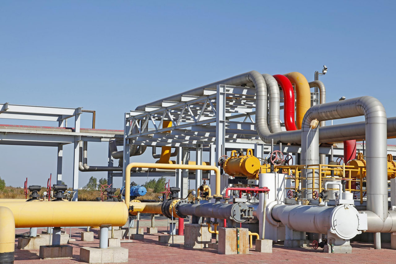 天然气期货市场中的季节性波动，天然气期货市场中的季节性波动包括