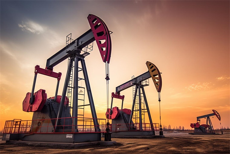 如何通过原油期货进行套利交易，原油套利是什么意思